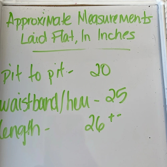 OLD NAVY NWT Lemon Lime Ditsy Floral Tank Top Ladder Lace Pleated Adj Strap L - Picture 12 of 13